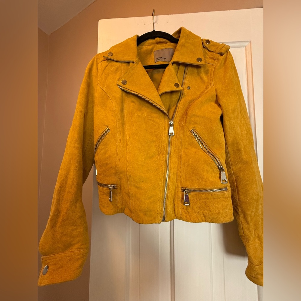 Vero Moda Women’s leather jacket Size Small